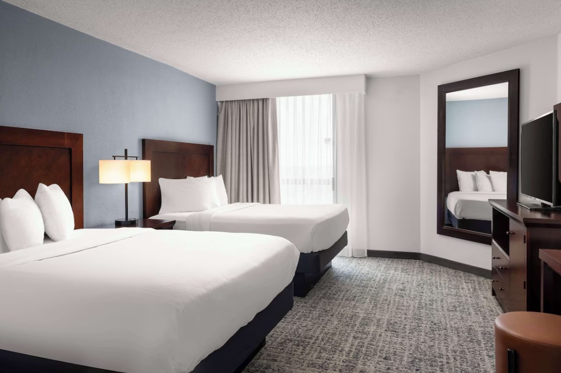 1 BEDROOM, SUITE, 2 DOUBLE BEDS, ACCESSIBLE
