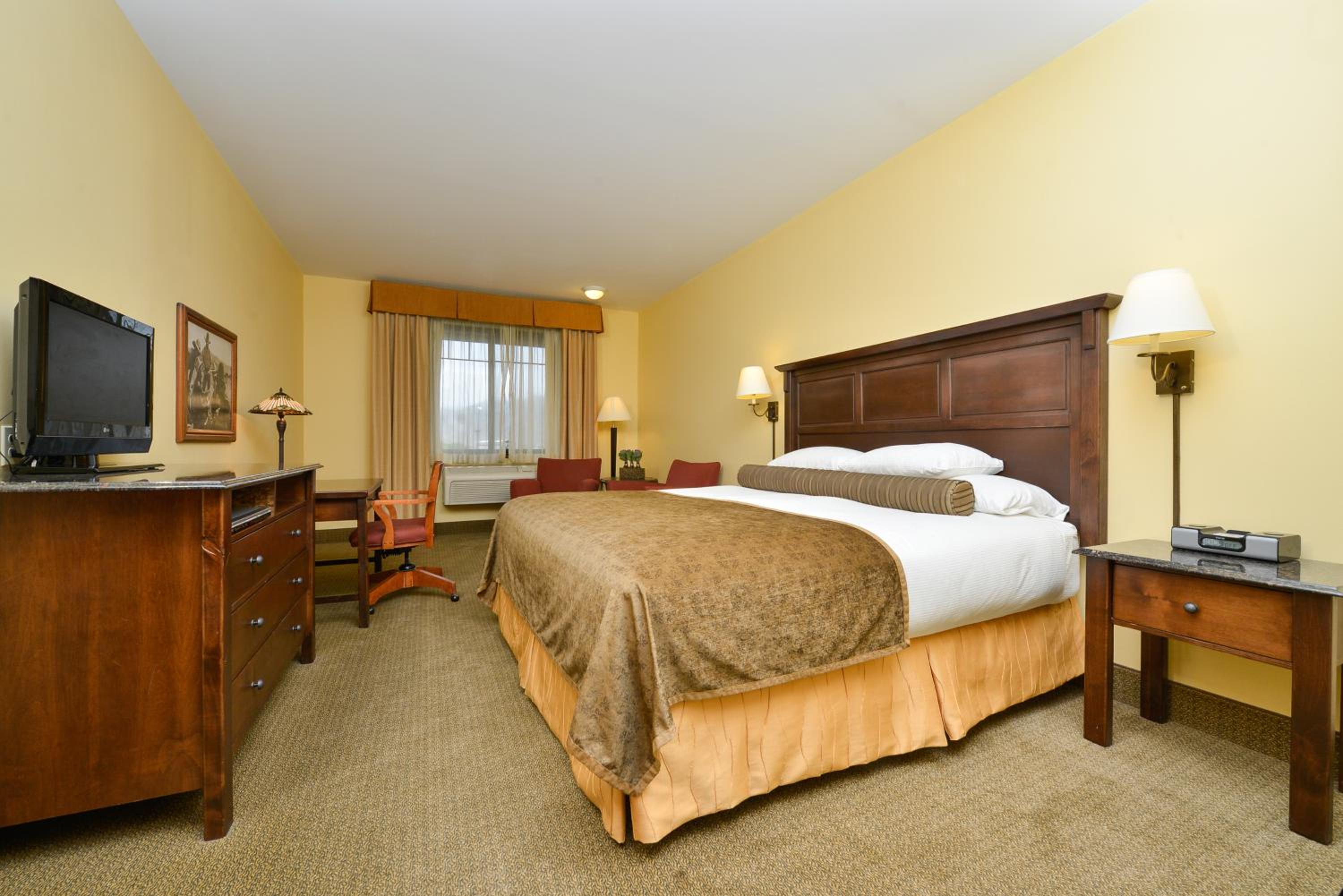 Room, King Bed, The Cody 4/5