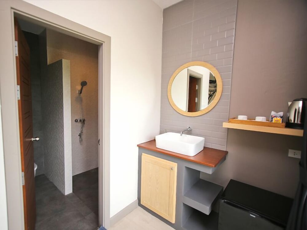 Bunprasop Garden Hotel 36/39