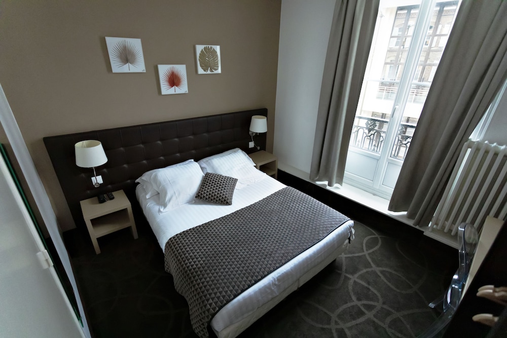 Hotel Le Saint Louis 11/50