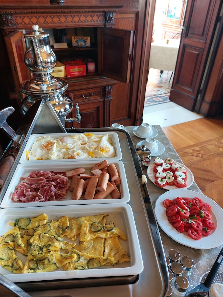 Villa Tina 25/50