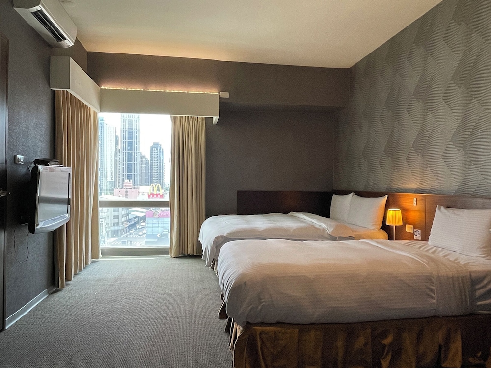 The Galerie Hotel 9/47