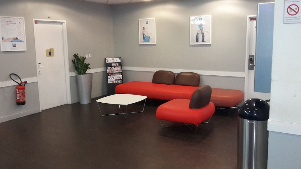Ibis Budget Paris Porte De Montmartre 47/60