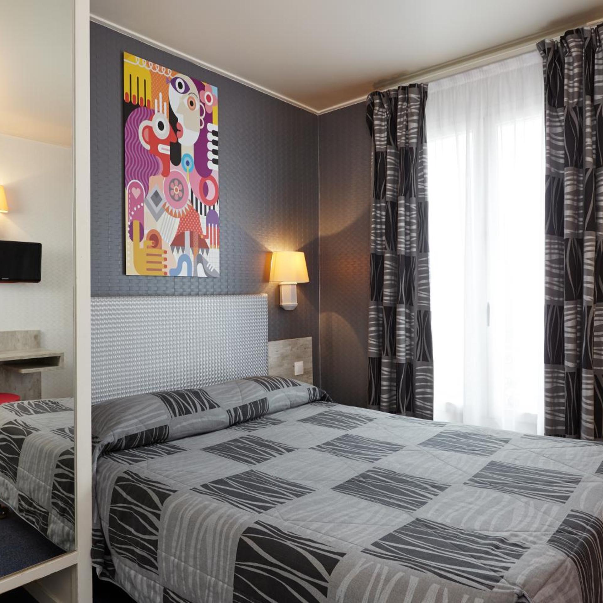 Room, Double Bed