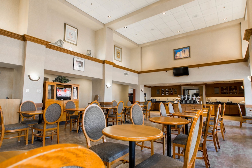 Humphry Inn Suites 36/47