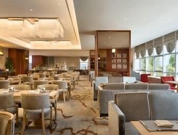Ramada by Wyndham Jiaxing 11/17