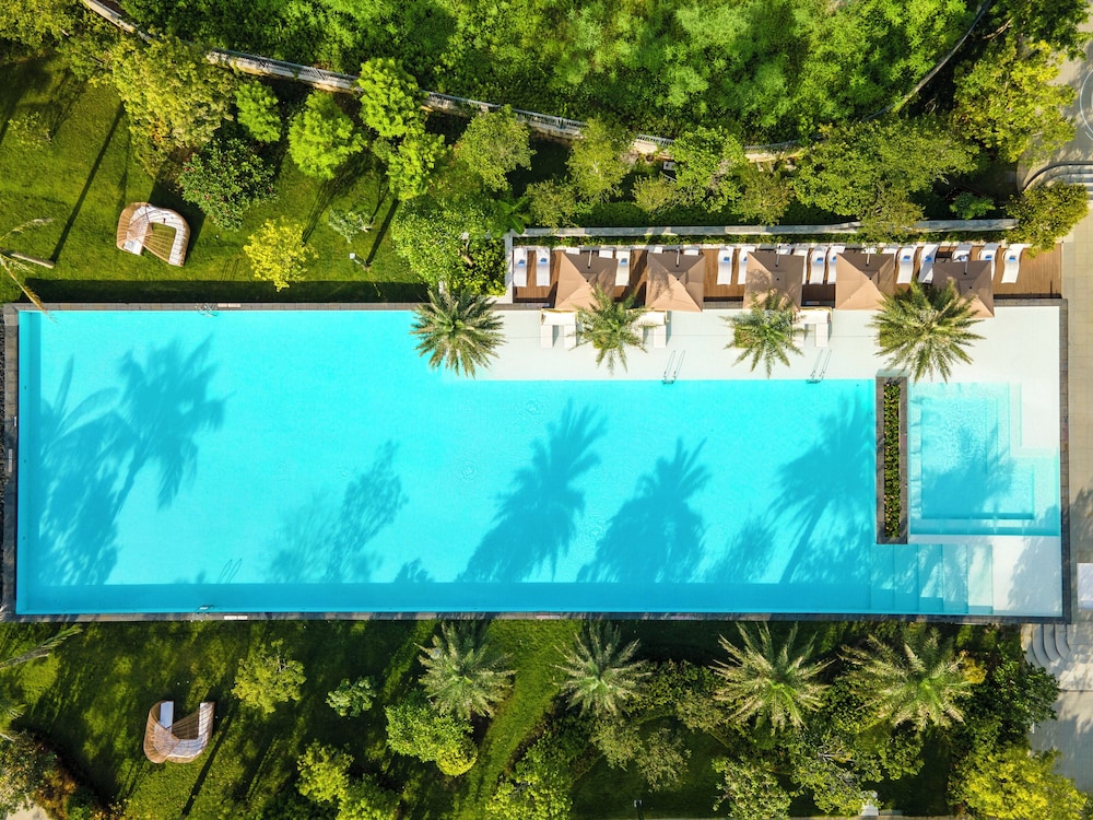 Holiday Inn Beihai Silver Beach by IHG 32/36