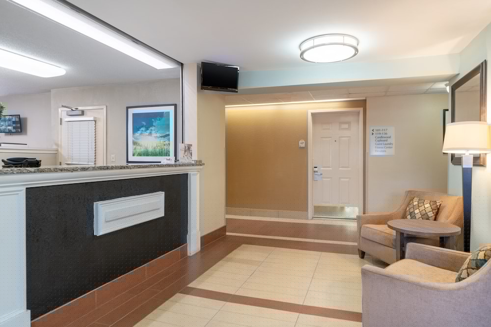 Candlewood Suites Washington Dulles 7/50