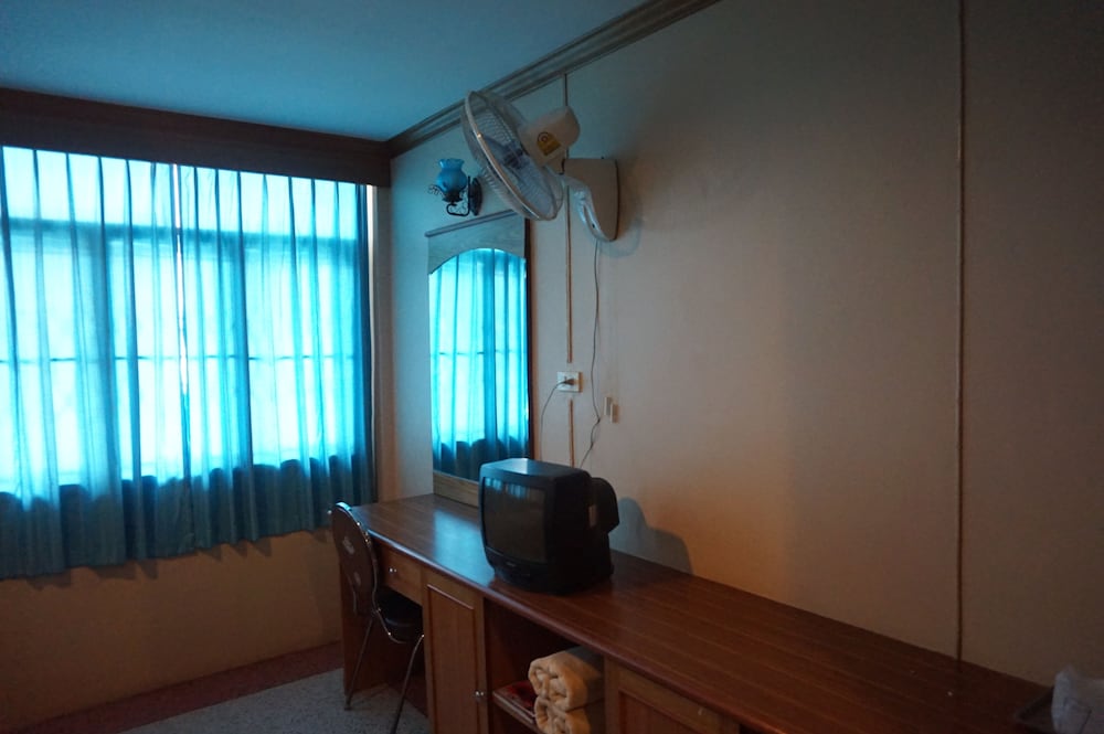 Supak Hotel 19/37