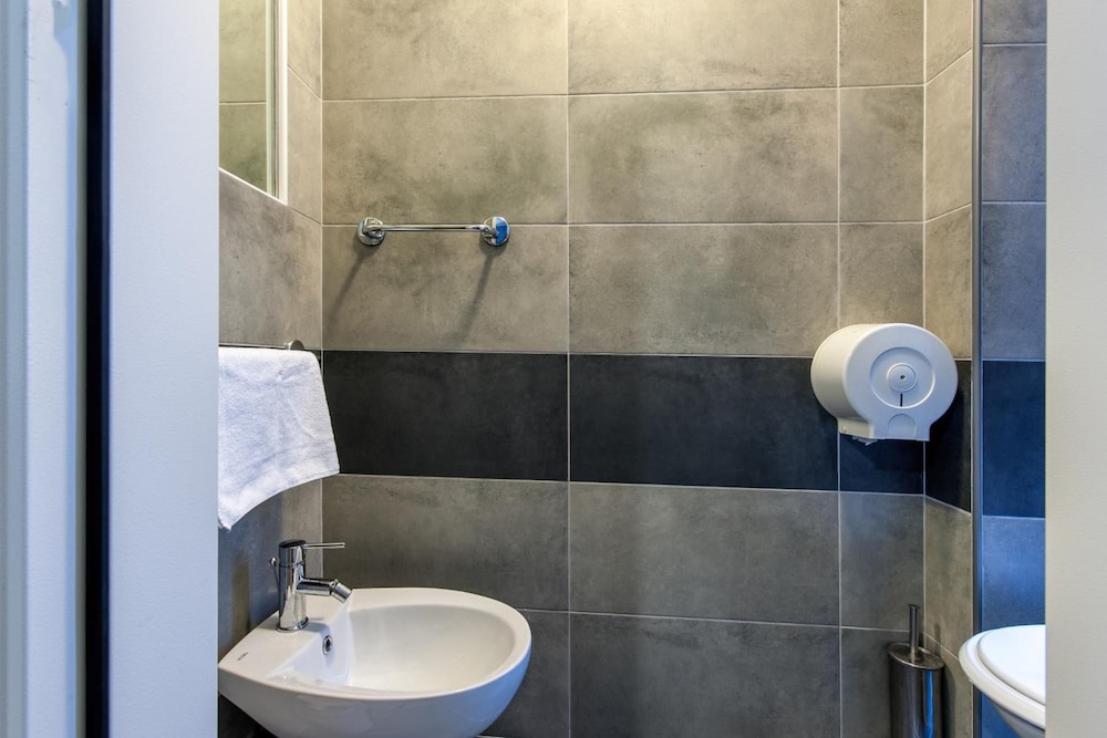 Alessandro A San Pietro Best Bed 23/33