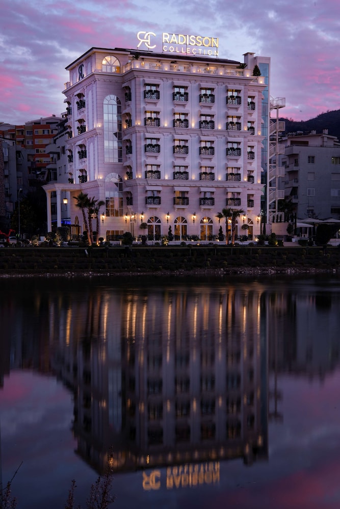 Radisson Collection Morina Hotel, Tirana in Farke