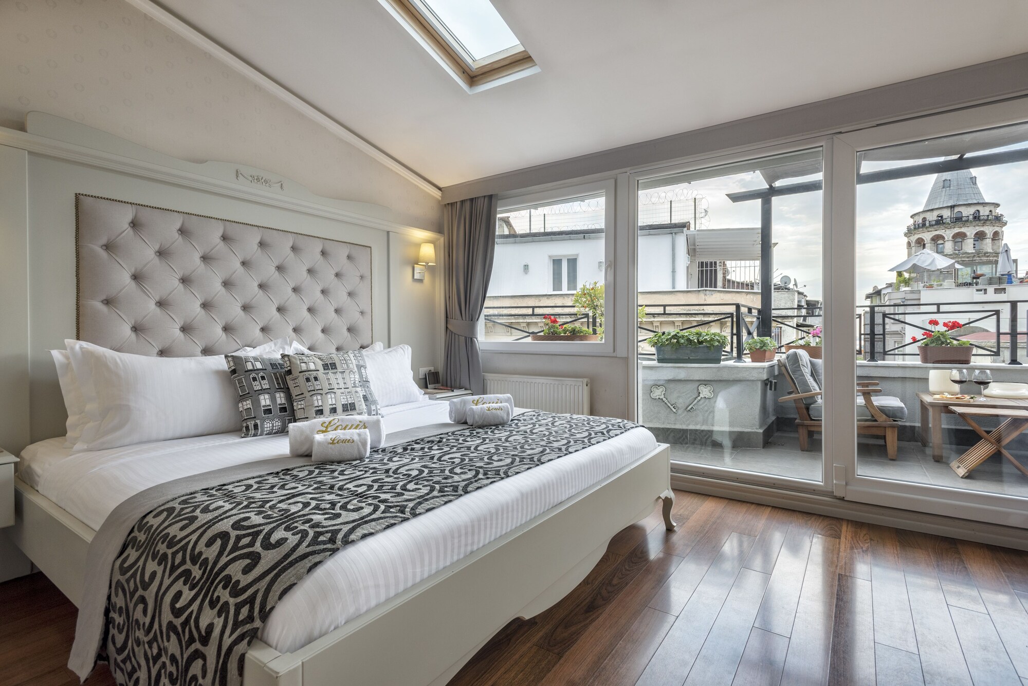 TOWER, SUITE