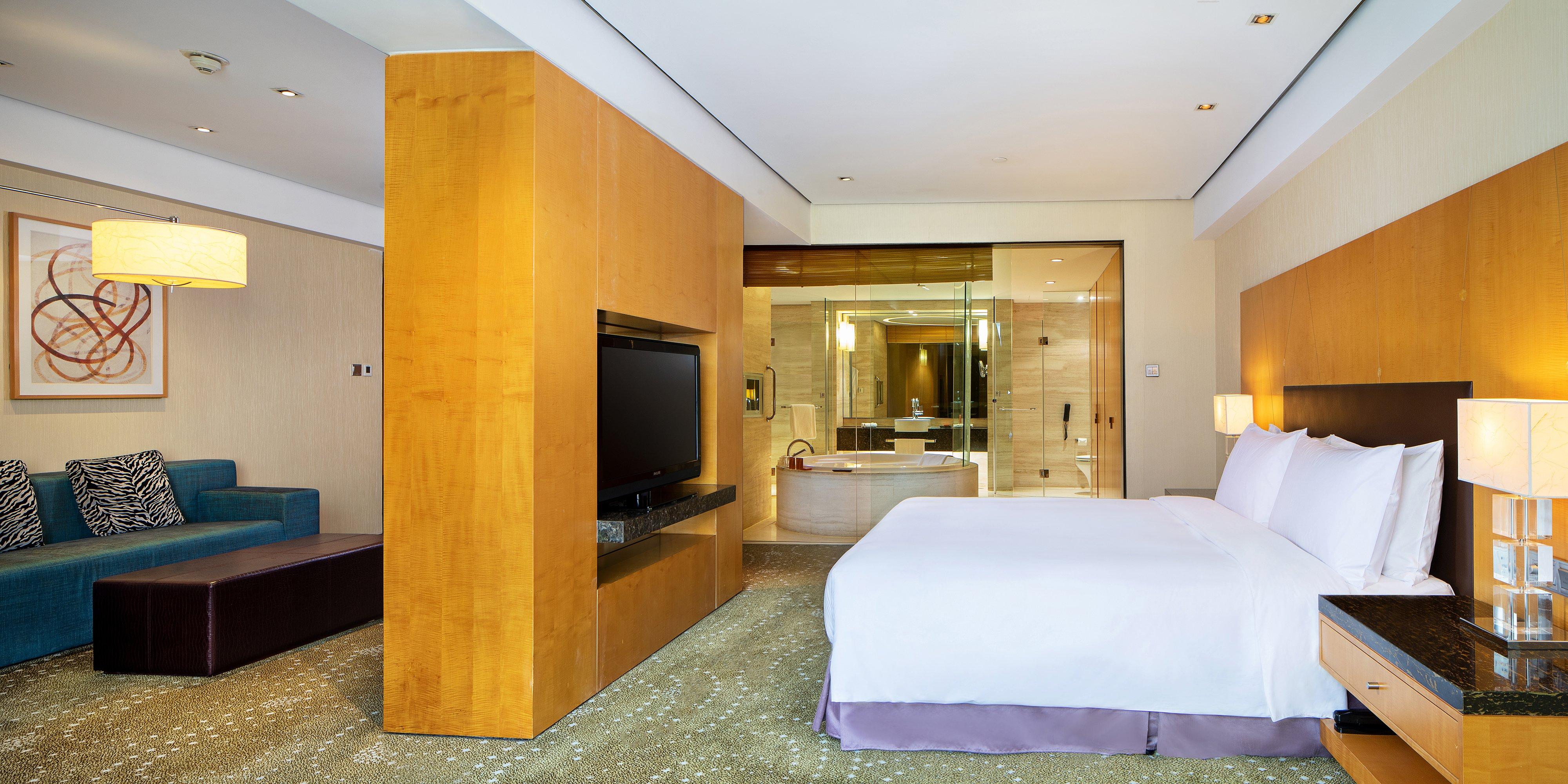 Junior Suite, King Bed
