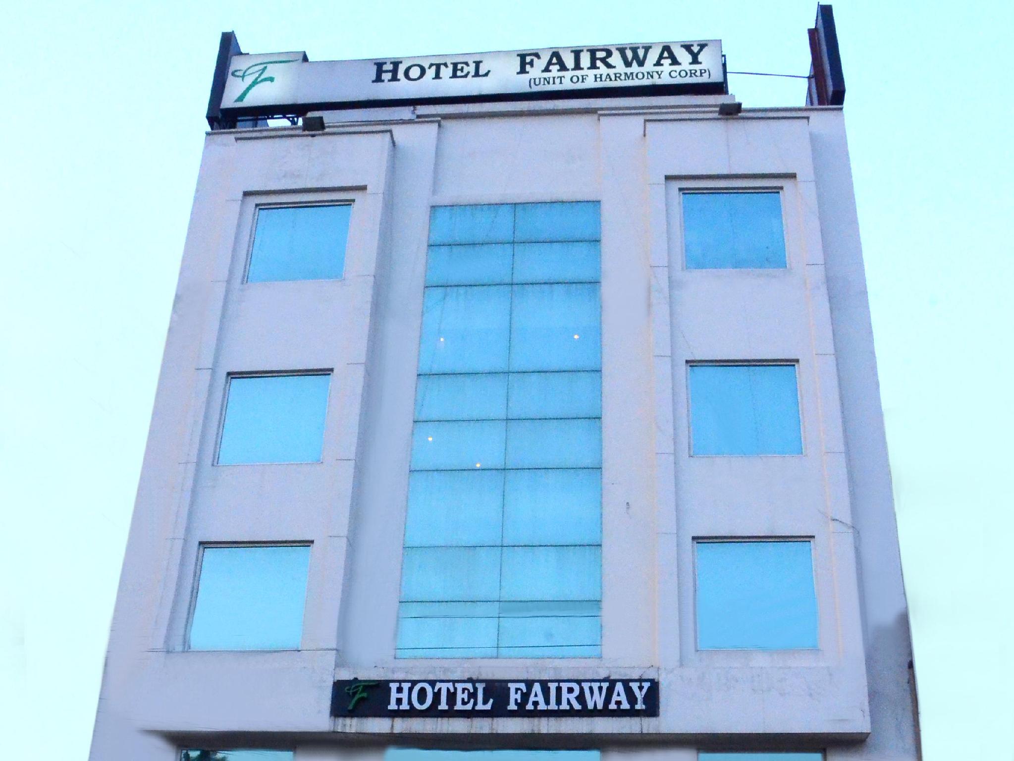 HOTEL FAIRWAY 2/22