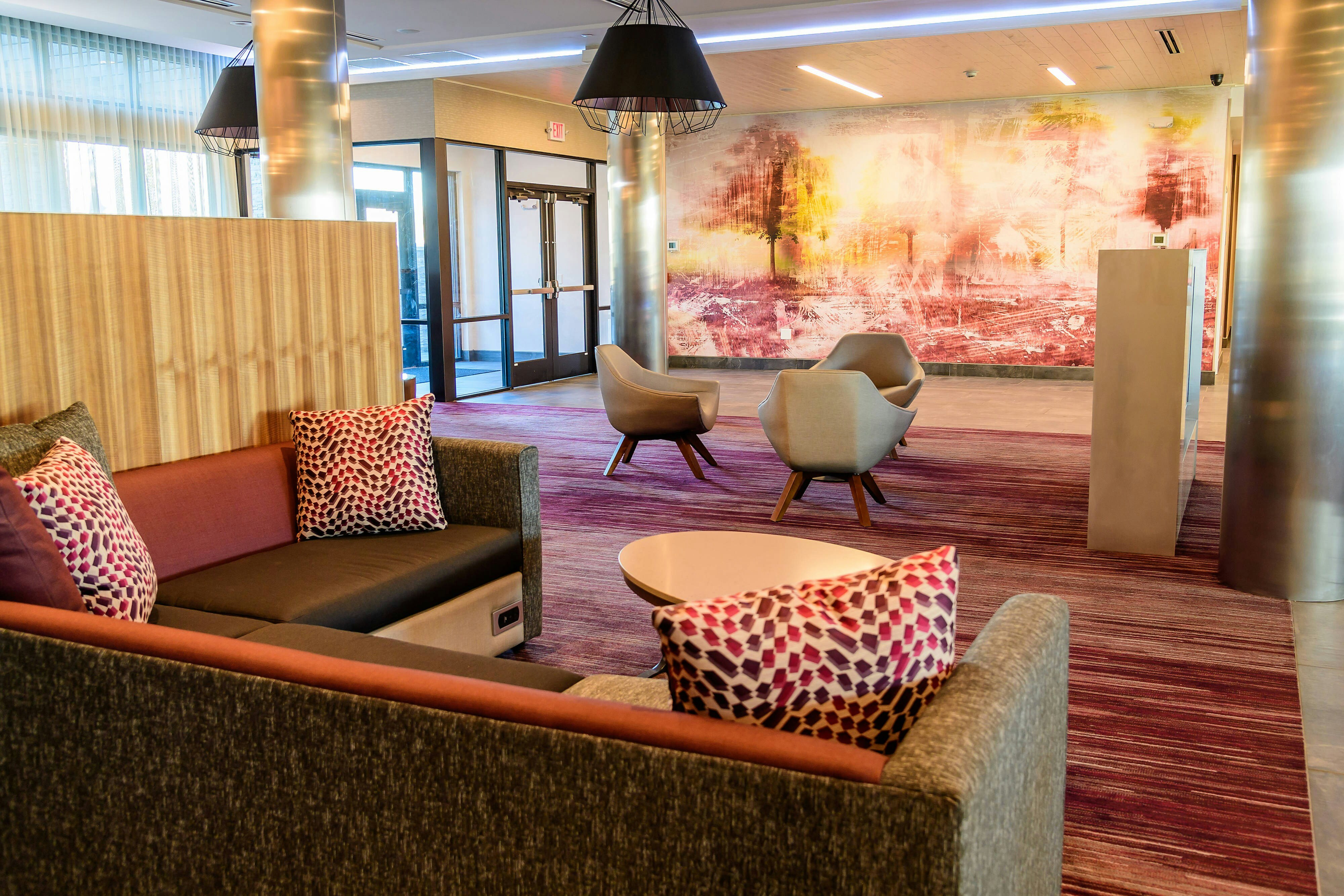 Courtyard By Marriott Lake Jackson 31/58