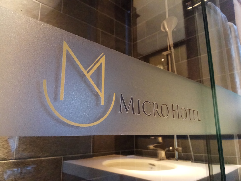 Micro Hotel 20/27