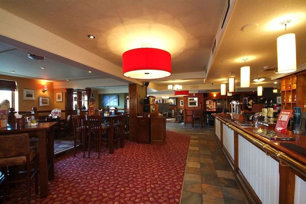 Premier Inn Blackpool Airport 27/33