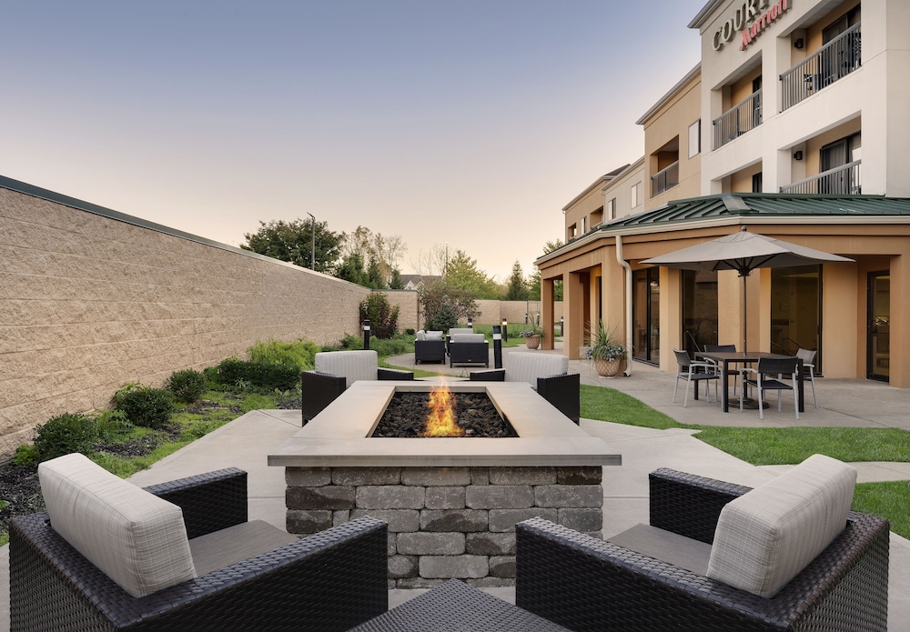 Courtyard by Marriott Indianapolis South 3/38