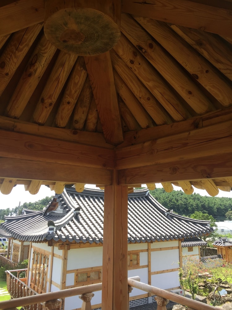Canopus Resort Pension 10/50