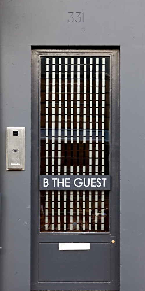B The Guest Downtown 27/50