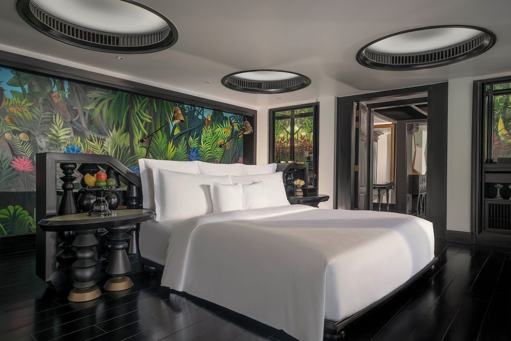 2 Bedrooms, Royal, Residence, Single Bed, by the Sea