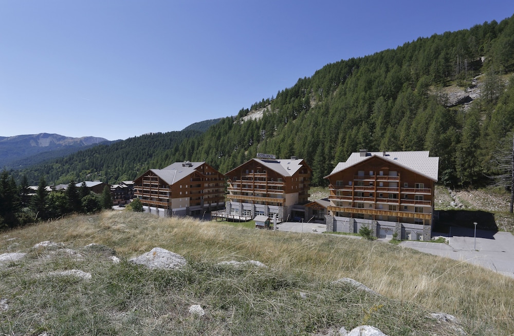 Residence Vacanceole Les Chalets du Verdon 57/65