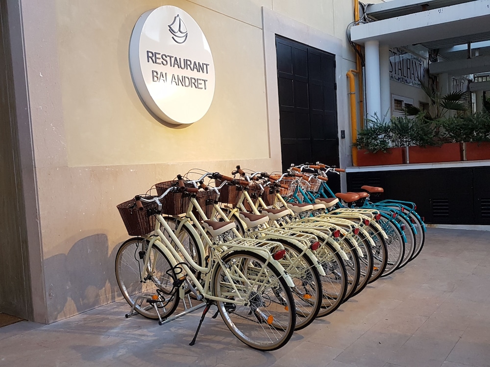 Hotel Boutique Balandret 66/72