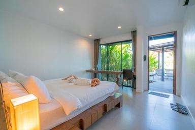 Grand Premier Beach Front Pool Villa