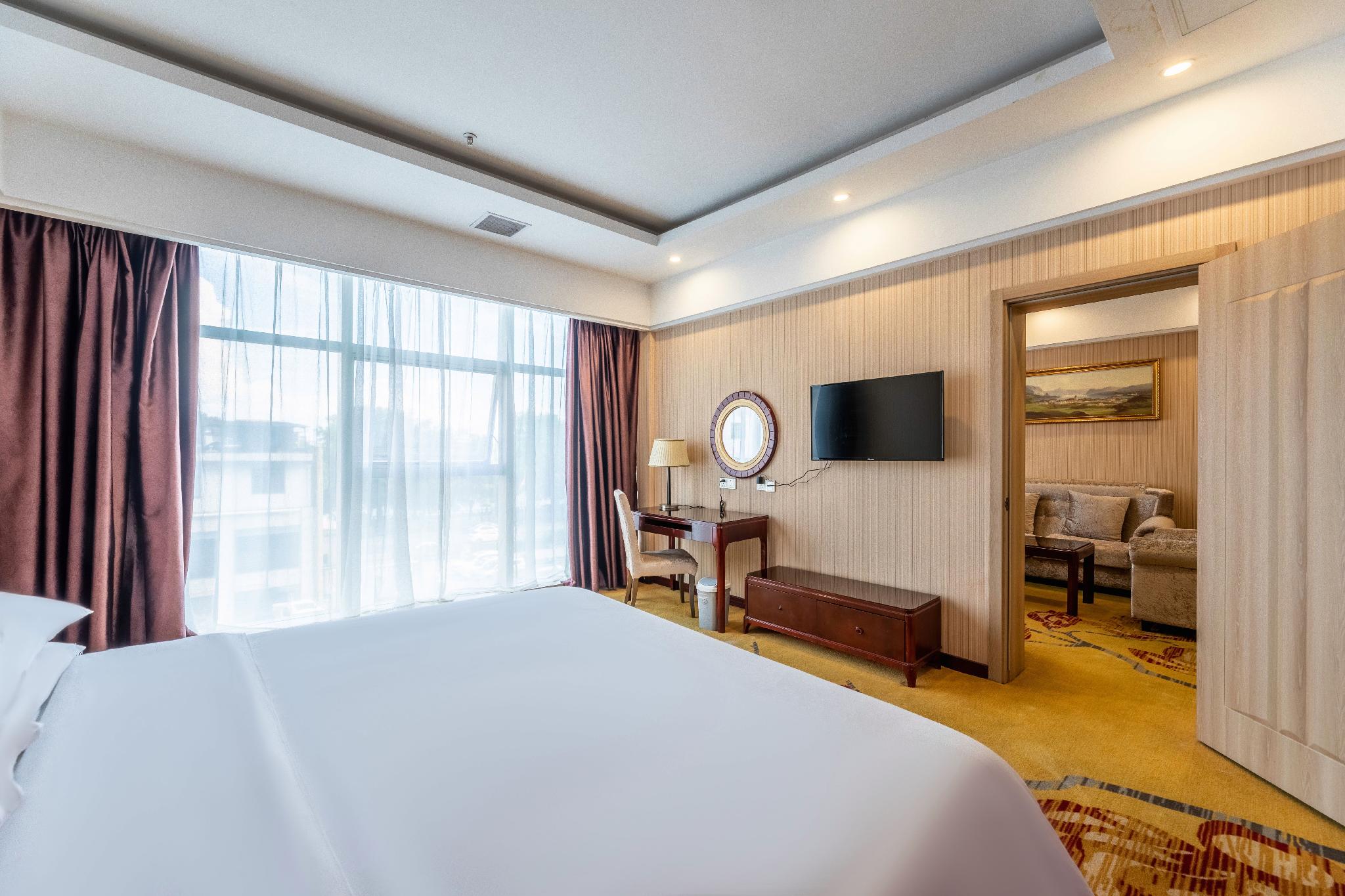 Peace Sunshine Hotel 7/36