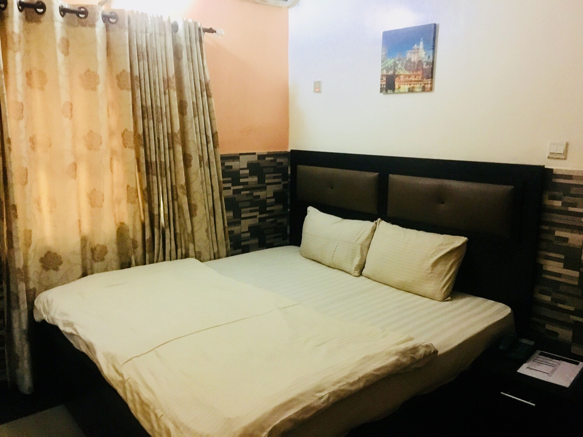 PREMIUM, DOUBLE BED