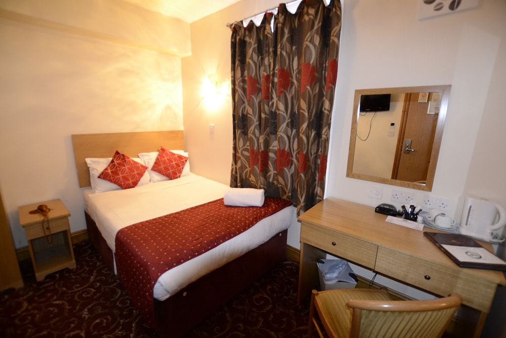 Britannia Inn Hotel Ilford 17/64