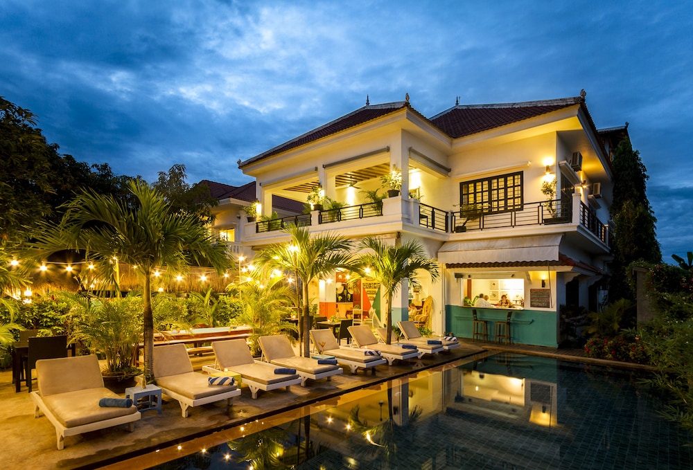 Baby Elephant Boutique Hotel 3/69