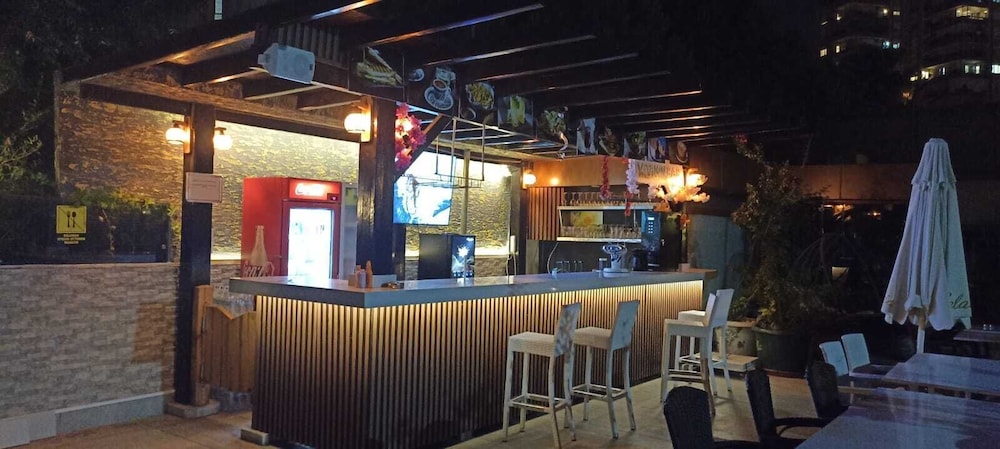 City Live Hotel 17/82