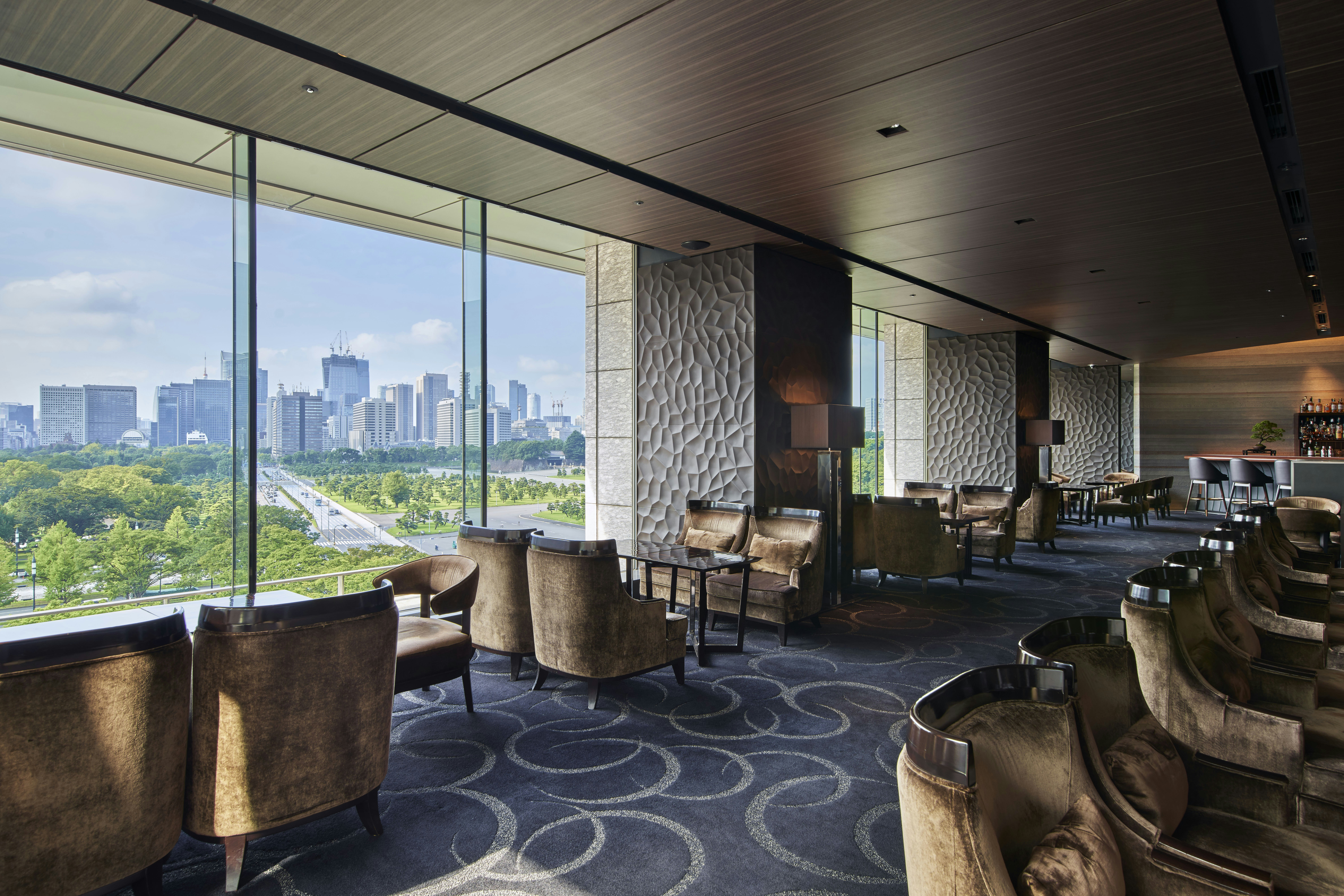 Palace Hotel Tokyo 41/87