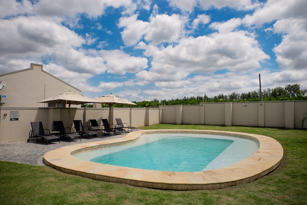 Africanos Country Estate 38/46