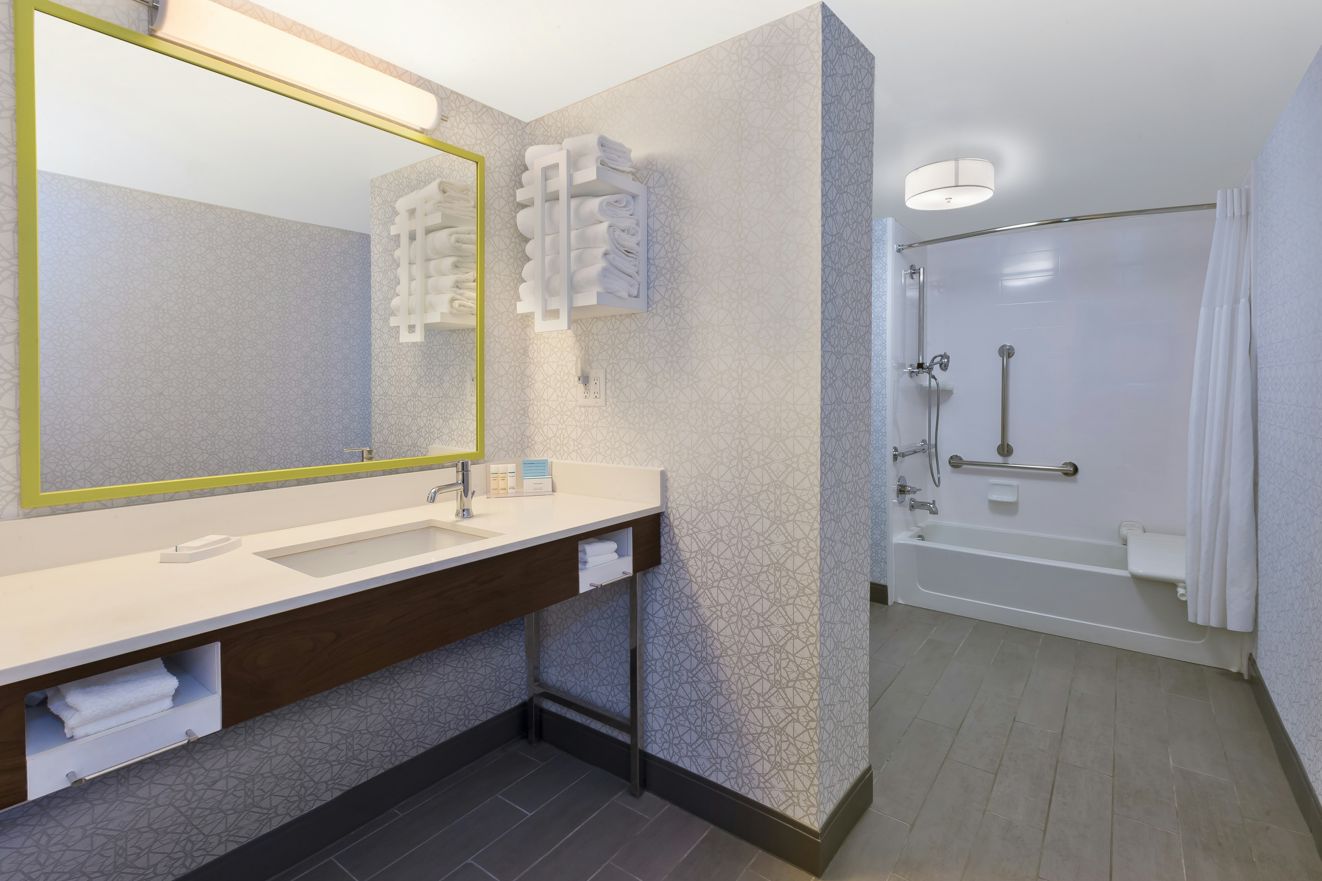Room, 2 Double Beds, Accessible, Hampton Inn Traverse City 8/8
