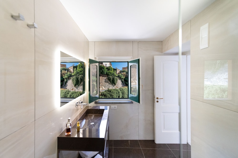 Amalfi Holiday Resort 51/52
