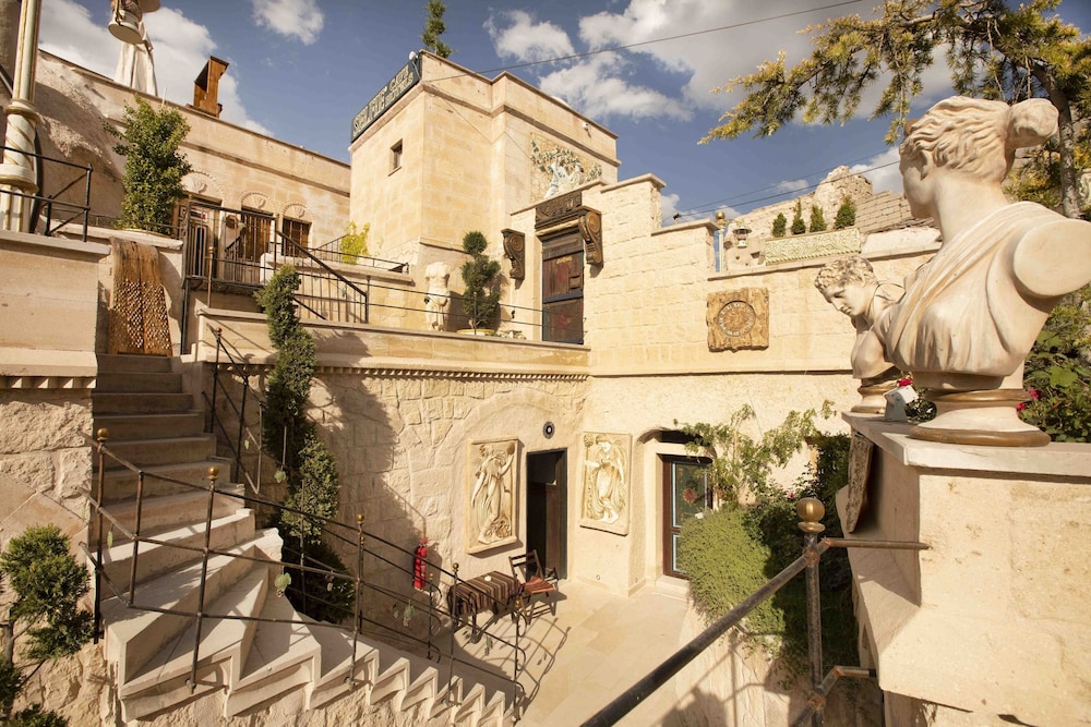 Selfie Cave Hotels Cappadocia 52/63