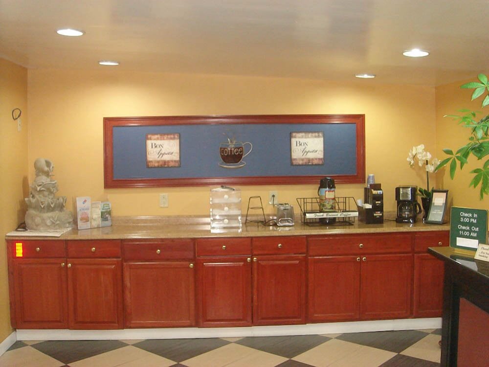 Claremont Motor Lodge 8/29