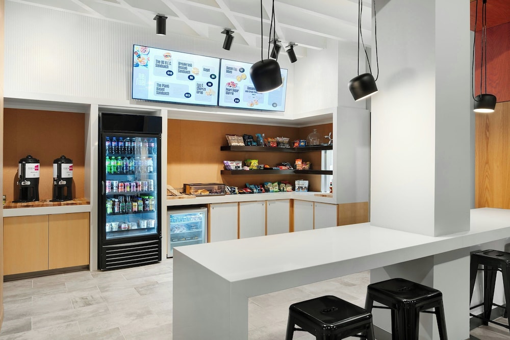Aloft Indianapolis Downtown 23/36