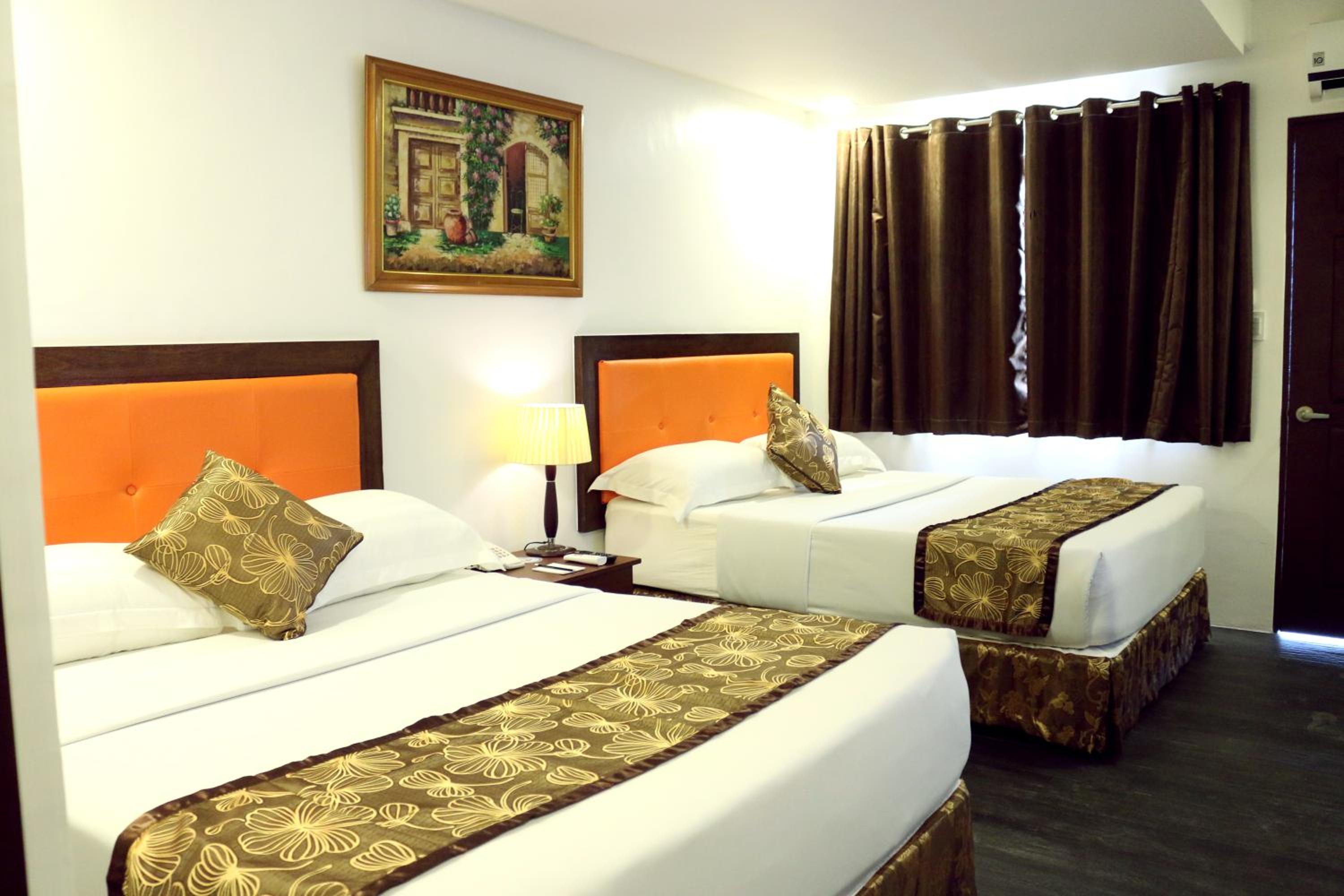 Grand, Paradise Deluxe, Double Bed