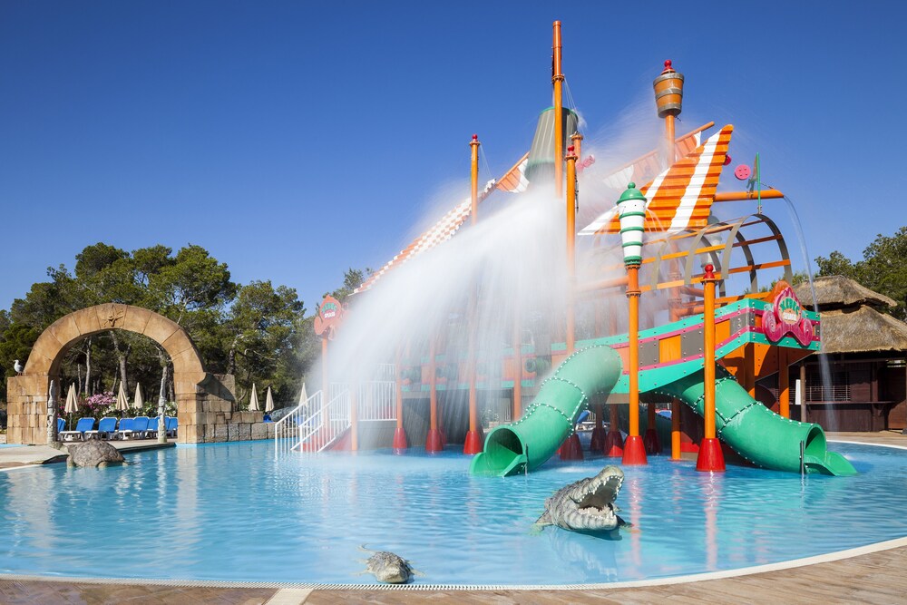 Invisa Hotel Club Cala Verde 84/103