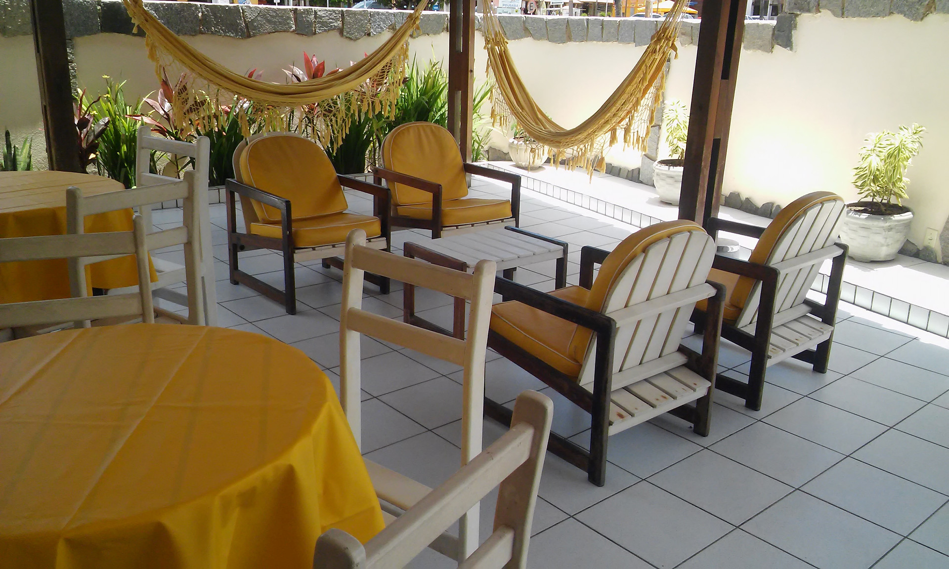 Le Soleil Pousada e Restaurante 46/50