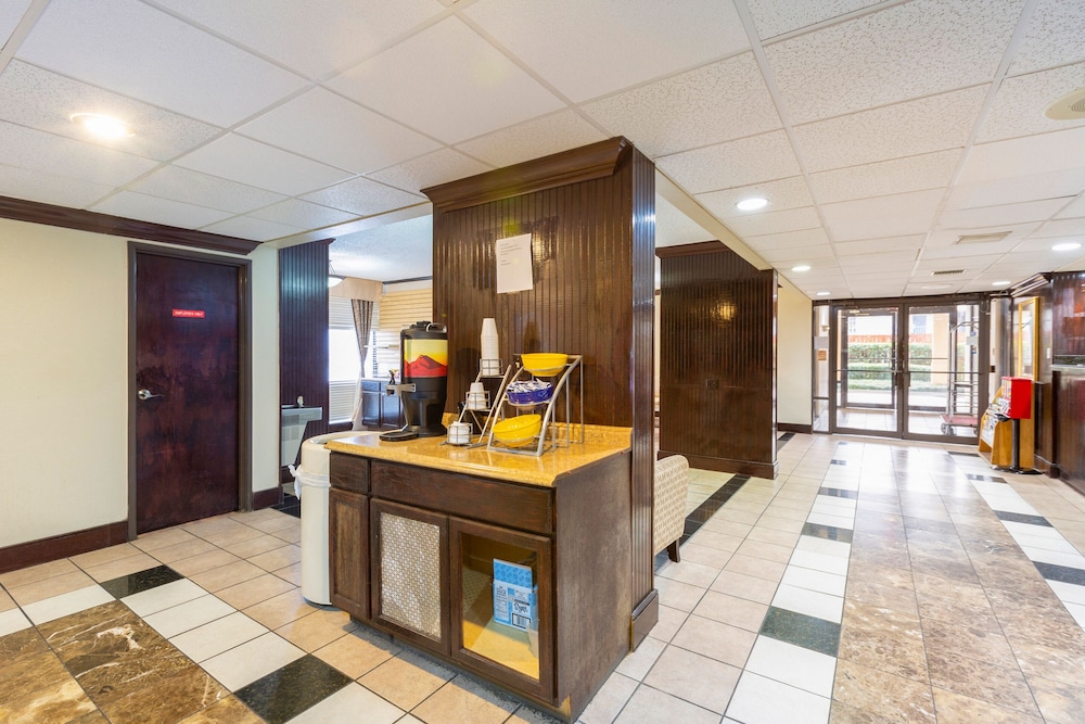 Hotel Baton Rouge Mid City 42/55