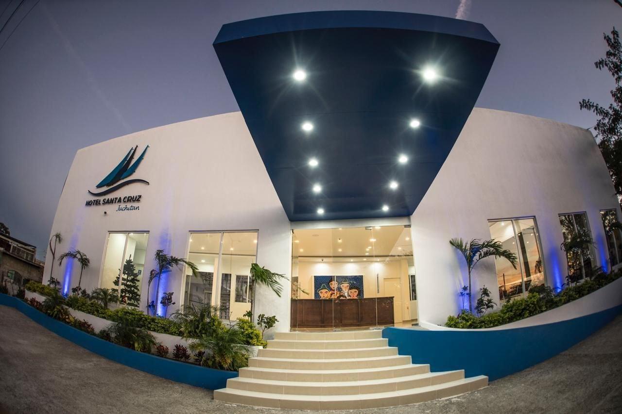 Hotel Santa Cruz Juchitan 6/32