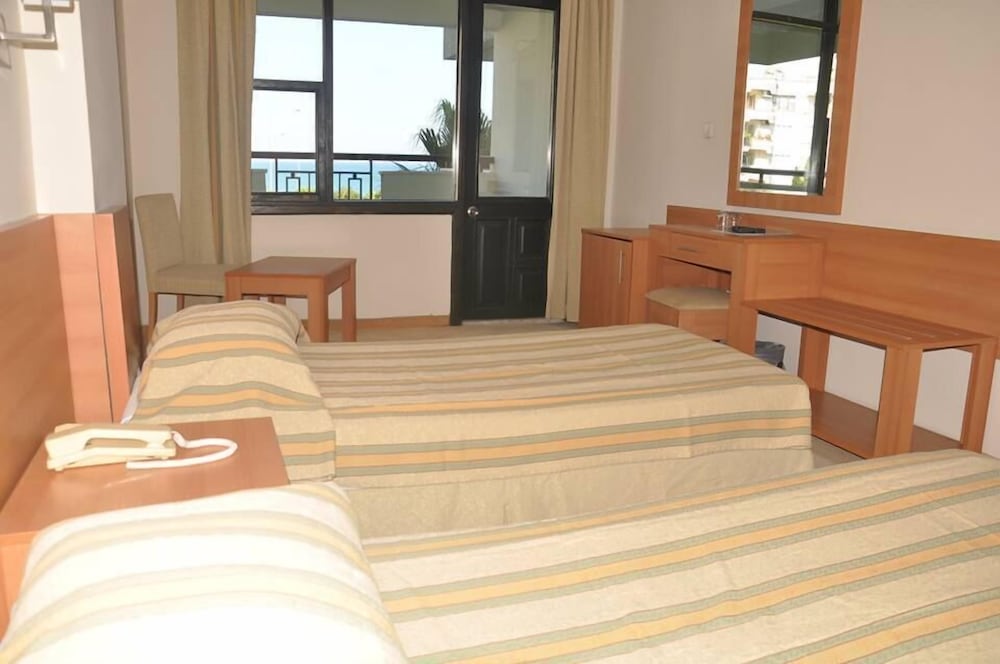 Elysee Rive Hotel 28/39