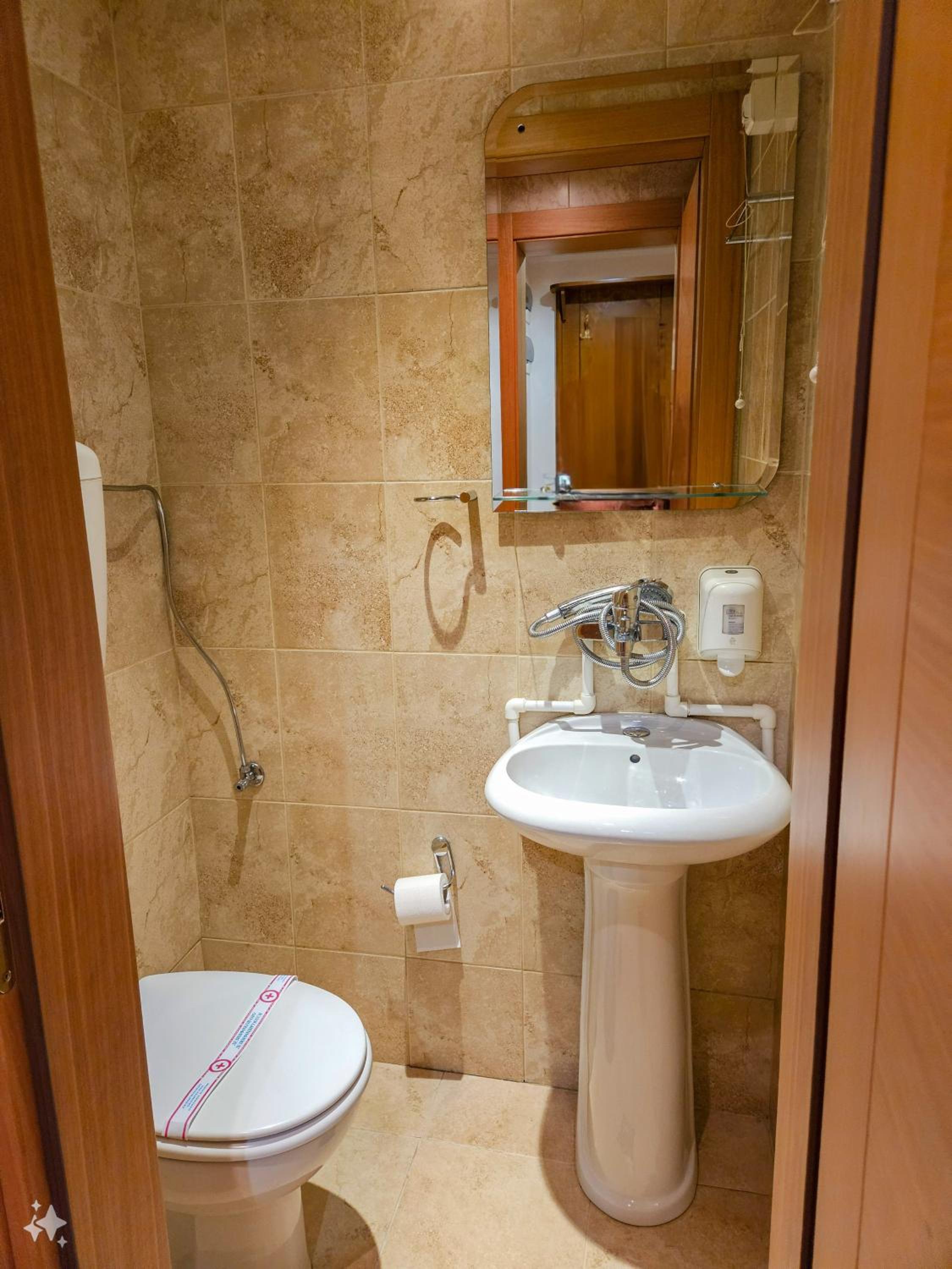 Hotel Bambis 53/54