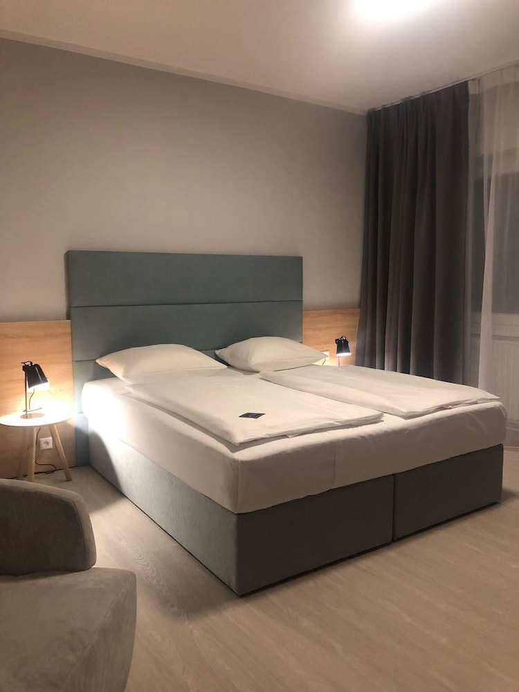 ANA Eden Karlsruhe, Trademark Collection by Wyndham 17/88