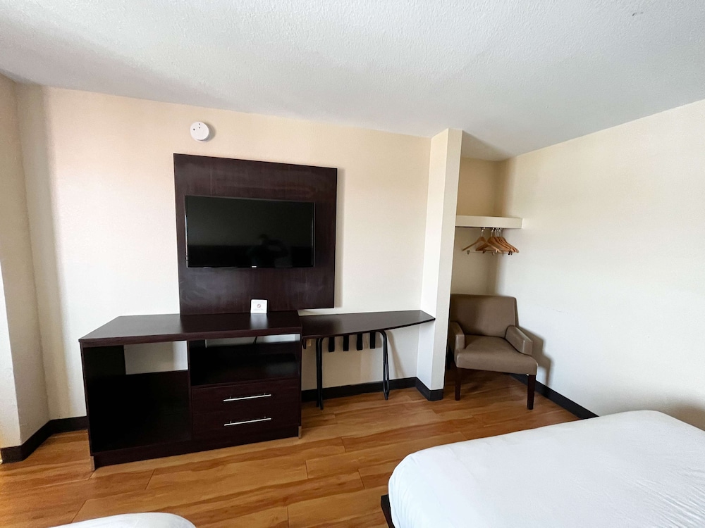 Motel6 San Antonio, TX – I-35 North Corridor 27/37