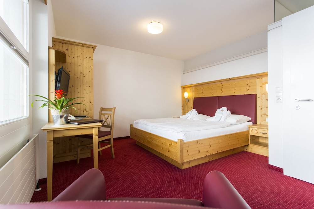 Hotel Lohmann 10/50